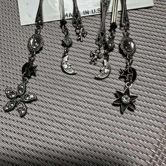 Banana Bob vintage earrings - Picture 9 of 12